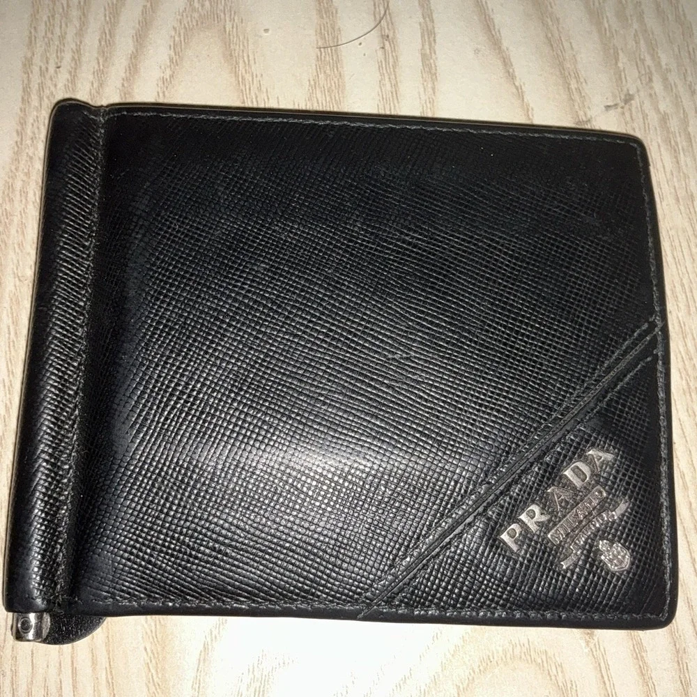 PRADA Saffiano Money Clip Bifold‎ Wallet Card Case Black Leather Authentic